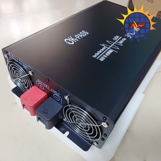 Bộ chuyển điện sin chuẩn 3000W 12V sang 220v có màn hình hiển thị hãng OK PASS